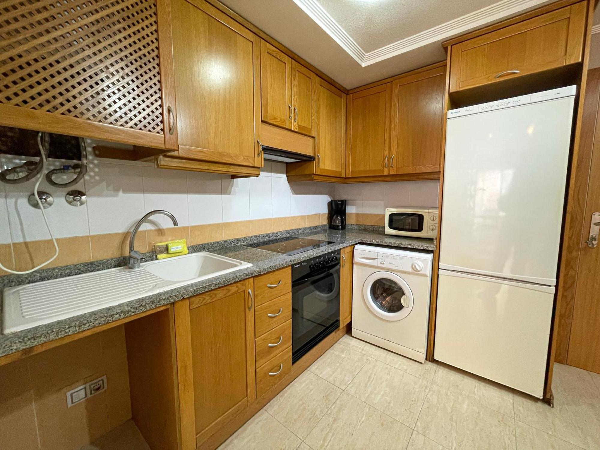 Apartamentos Estacion Oropesa 3000 Oropesa del Mar Ngoại thất bức ảnh